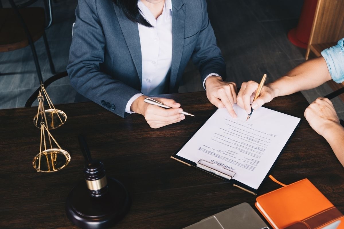 Book Convenient Appointments for traveling mobile notary near me Dennis Township NJ Services